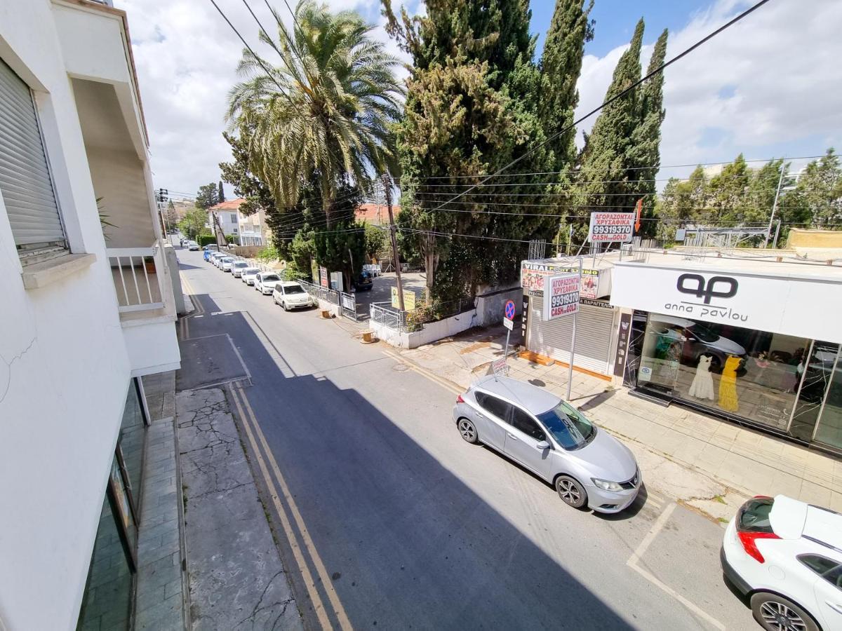 Cheer Up City Apartment, Near To The Finikoudes Beach Ларнака Екстериор снимка
